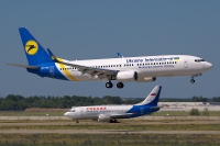 Украинский перевозчик МАУ не будет летать из Киева в Екатеринбург